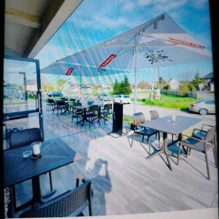 Apartament Dla Dwojga Zator Luaran gambar